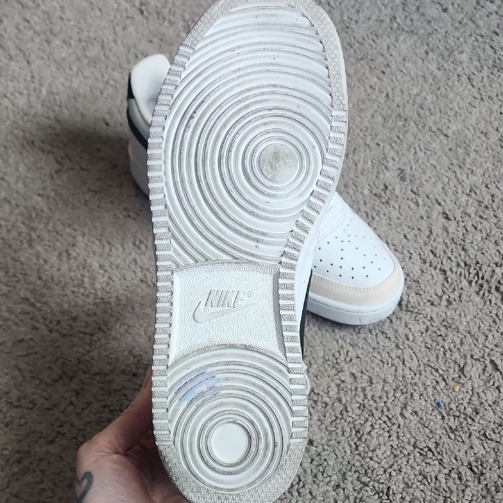 Nike White, Light Pink and Black Sneakers Classic Low-Top Design - Picture 3 of 7